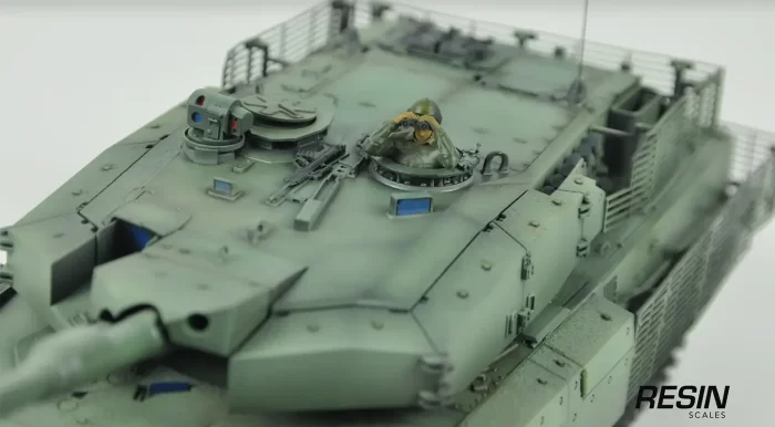 Leopard 2SG Main Battle Tank 1/35 scale Resin Kit - Image 5