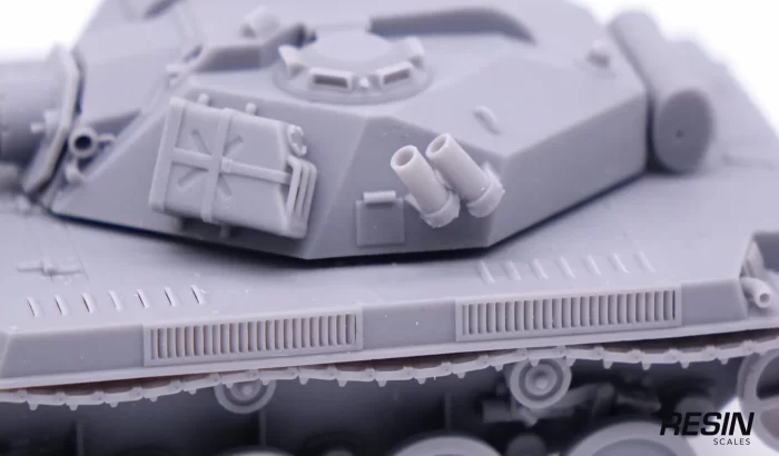 AMX ELC Bis Tank 1/35 Scale Resin Kit - Image 6