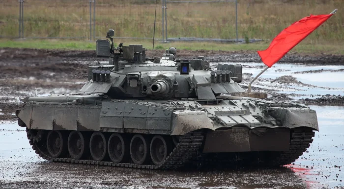 T-80U Russia Main Battle Tank 1:30 readymade model - Image 2
