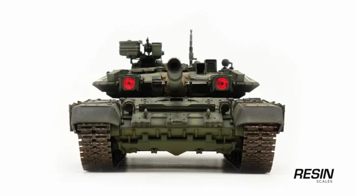 T-90A Russia Main Battle Tank 1:30 readymade model - Image 9