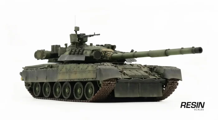 T-80U Russia Main Battle Tank 1:30 readymade model - Image 3