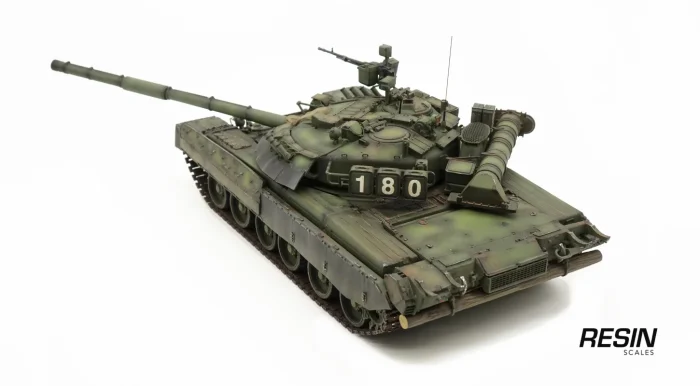 T-80U Russia Main Battle Tank 1:30 readymade model - Image 7