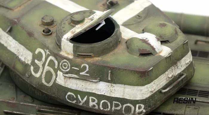 T-34-85 Soviet Medium Tank 1:30 readymade model - Image 9
