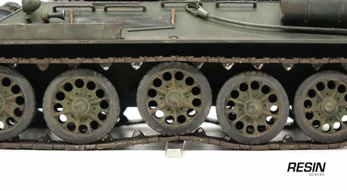T-34-85 Soviet Medium Tank 1:30 readymade model - Image 10