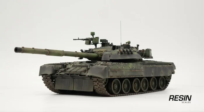 T-80U Russia Main Battle Tank 1:30 readymade model - Image 13