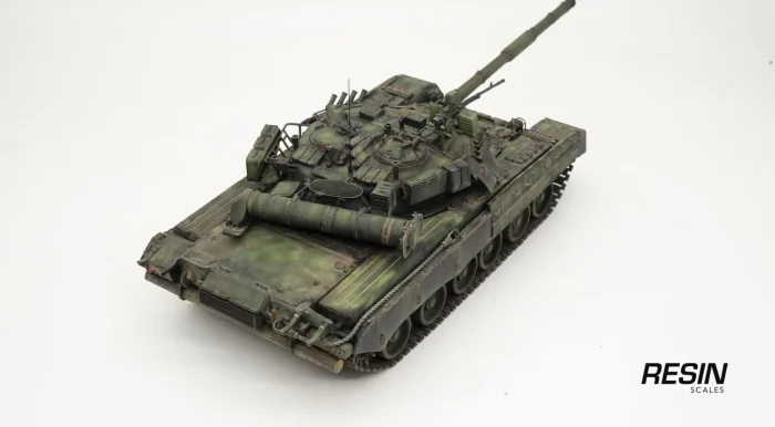 T-80U Russia Main Battle Tank 1:30 readymade model - Image 15