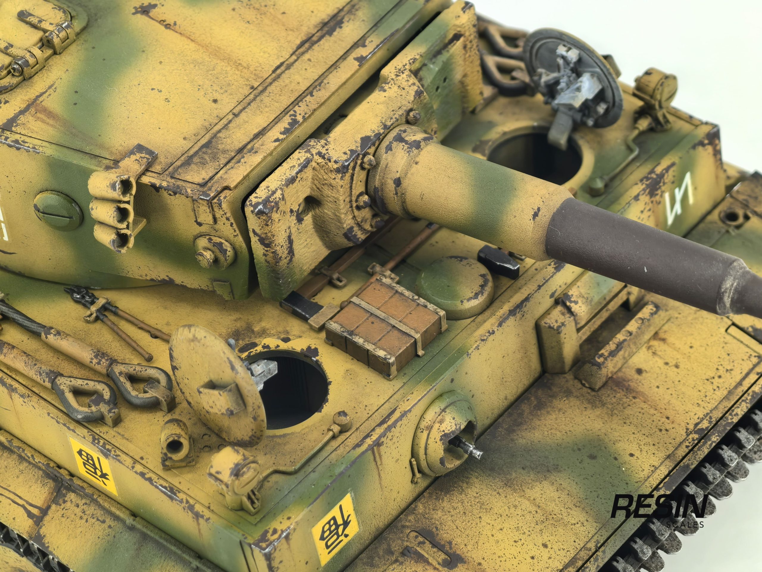 Tiger I 831 German Heavy Tank 1:30 readymade metal model - Image 6