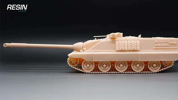 AMX 50 Foch 155 Tier 10 Tank 1:35 Resin Kit - Image 3